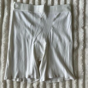 Aerie white ribbed shorts